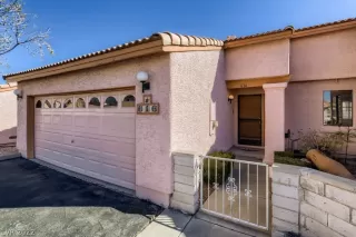 Photo #3: 2374434 Listing