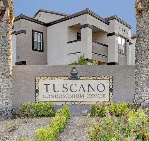 MLS: 2374483 Condo For Sale