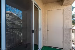 Photo #4: 2374488 Listing 