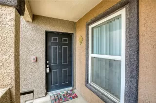 Photo #1: 2374527 Listing