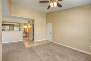 Photo #3: 2374527 Listing