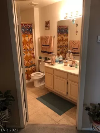 Photo #3: 2374597 Listing 