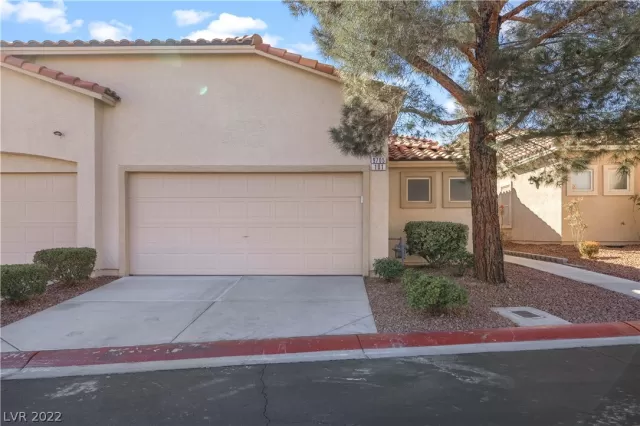 MLS: 2374599 Condo For Sale