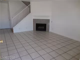 Photo #4: 2374640 Listing 