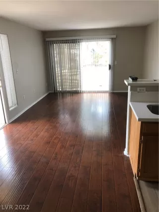 Photo #3: 2374668 Listing 