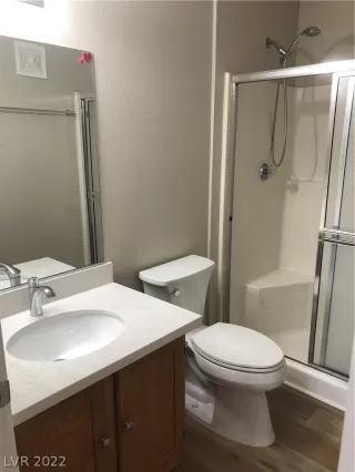 Photo #5: 2374668 Listing 