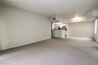 Photo #3: 2374675 Listing