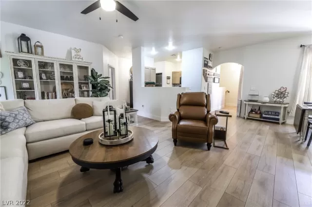 MLS: 2374694 Condo For Sale