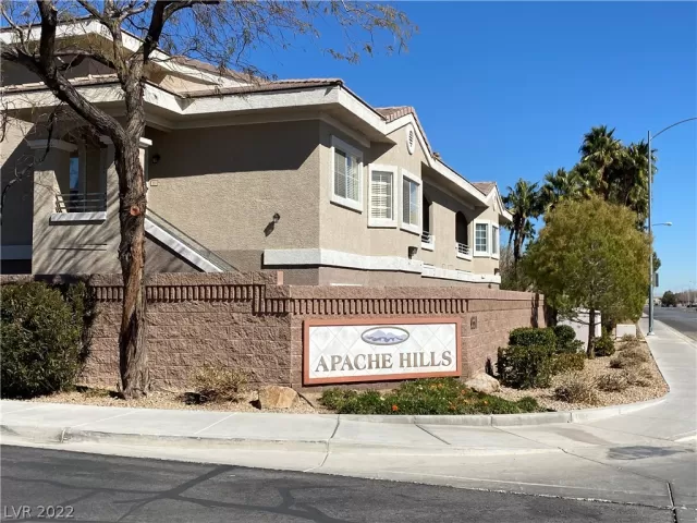 MLS: 2374717 Condo For Sale