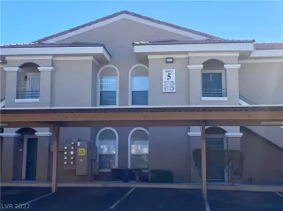 Photo #3: 2374717 Listing 