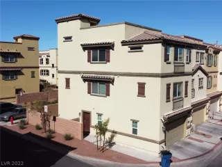 Photo #3: 2374736 Listing 