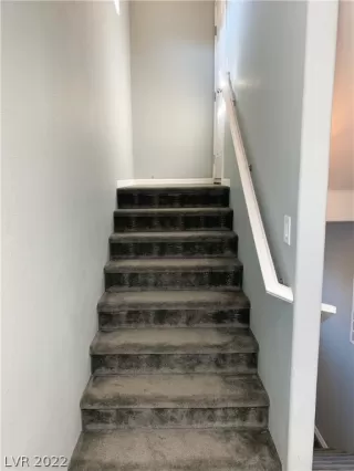 Photo #6: 2374736 Listing 