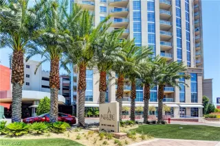 Photo #2: 2374755 Listing 