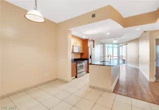 Photo #6: 2374755 Listing 