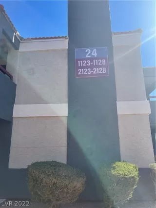 Photo #2: 2374774 Listing 