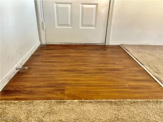 Photo #6: 2374780 Listing 