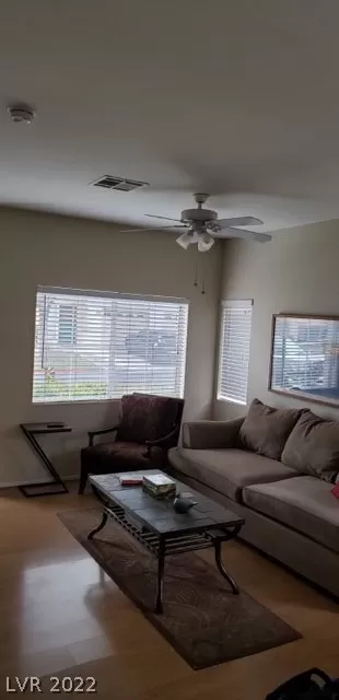 Photo #4: 2374874 Listing 