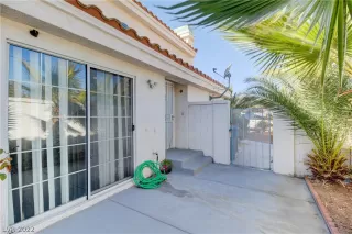 Photo #4: 2374964 Listing 