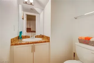 Photo #6: 2374964 Listing 