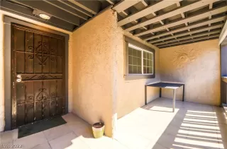 Photo #5: 2374977 Listing 