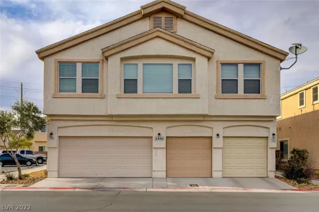 MLS: 2374978 Condo For Sale