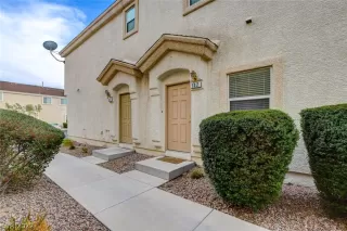 Photo #3: 2374978 Listing