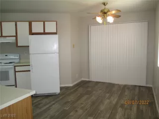 Photo #2: 2375020 Listing 