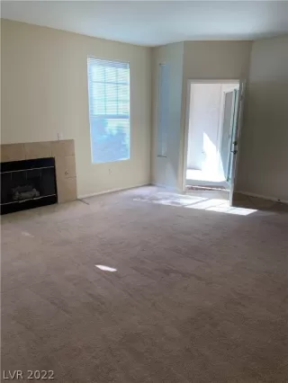 Photo #2: 2375040 Listing
