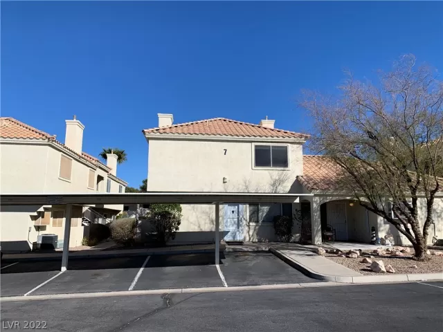 MLS: 2375046 Condo For Sale