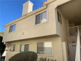 Photo #2: 2375046 Listing 