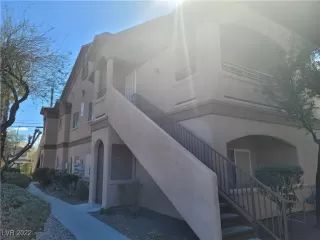 Photo #2: 2375058 Listing 