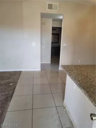 Photo #6: 2375058 Listing 