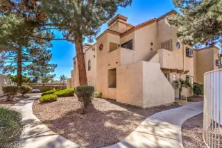 Photo #2: 2375121 Listing 