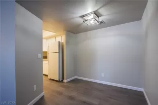 Photo #3: 2375122 Listing 