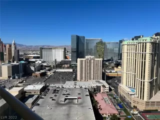 Photo #6: 2375133 Listing