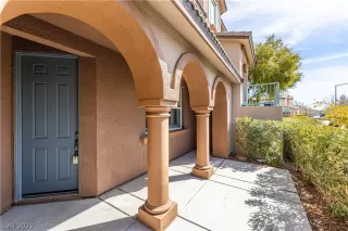 Photo #2: 2375200 Listing 