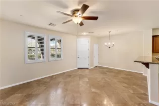 Photo #4: 2375200 Listing 