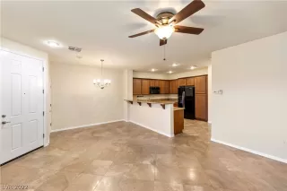 Photo #6: 2375200 Listing 