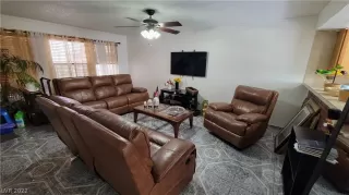 Photo #3: 2375225 Listing 