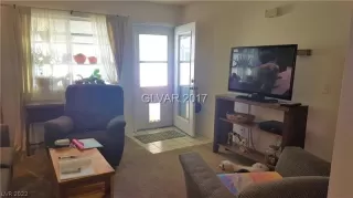 Photo #4: 2375226 Listing