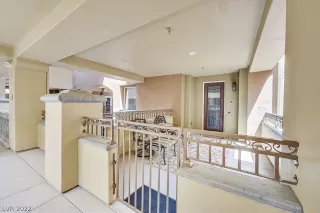 Photo #4: 2375316 Listing 