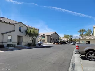 Photo #3: 2375322 Listing 