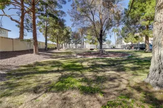 Photo #4: 2375331 Listing