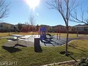 Photo #1: 2375336 Listing 