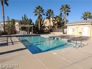 Photo #2: 2375336 Listing 