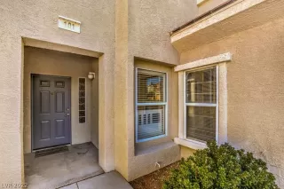 Photo #3: 2375347 Listing