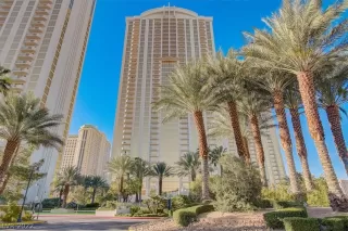 Photo #1: 2375356 Listing 