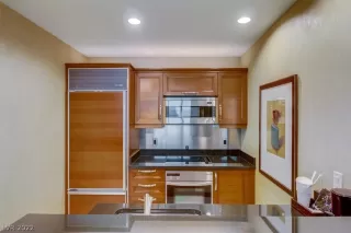 Photo #5: 2375356 Listing 