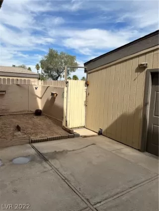 Photo #1: 2375423 Listing 