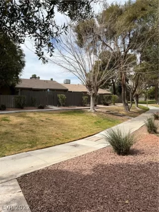 Photo #3: 2375423 Listing 